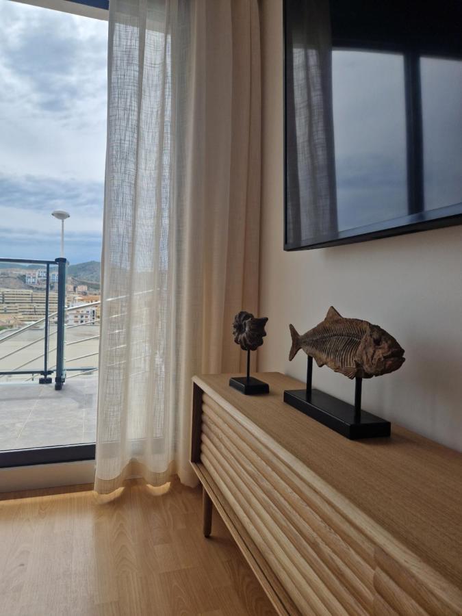 クリェラ Casa Buena Vista Con Piscina Y Ascensorヴィラ エクステリア 写真