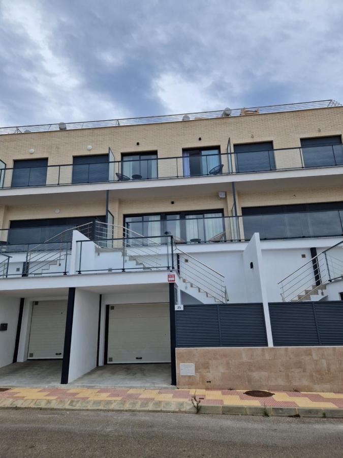 クリェラ Casa Buena Vista Con Piscina Y Ascensorヴィラ エクステリア 写真