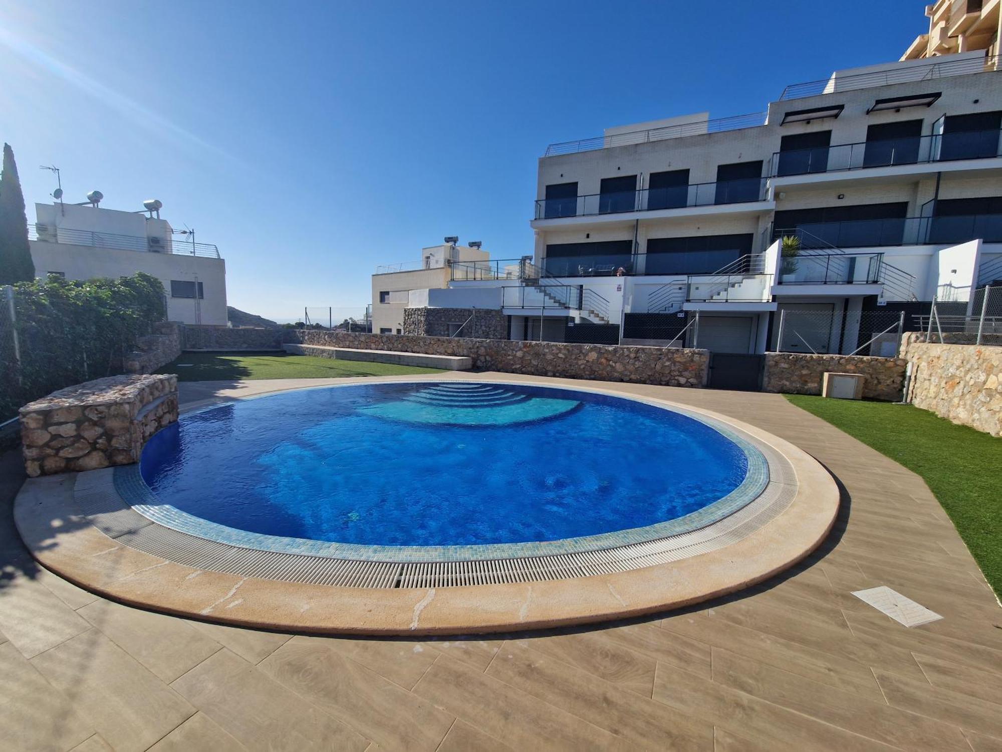 クリェラ Casa Buena Vista Con Piscina Y Ascensorヴィラ エクステリア 写真
